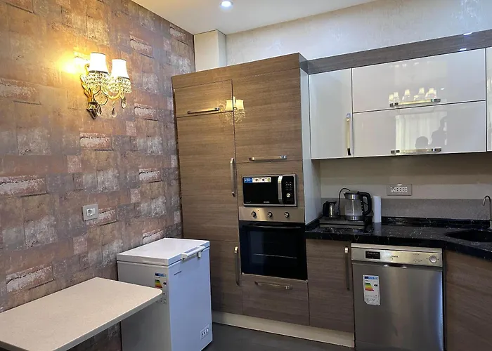 Saphire Apartment By Bakuapart